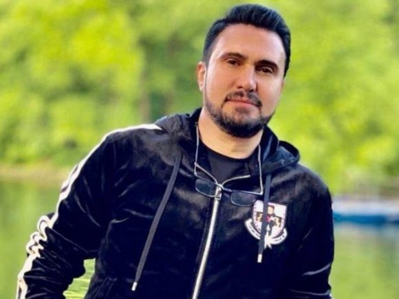 Nadir "feministləri zorlayıb iradımızı bildirək" yazdı, sonra dandı