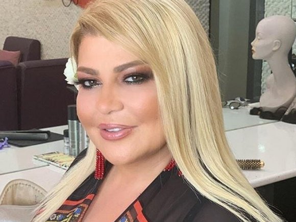 Əməkdar Artist nənə oldu