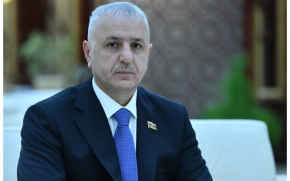 Deputat Ülvi Quliyev qaziyə köhnəlmiş ət göndərdi - VİDEO