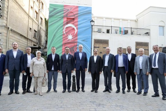 Türkiyənin hakim partiyasının nümayəndə heyəti Azərbaycanda səfərdədir - FOTO