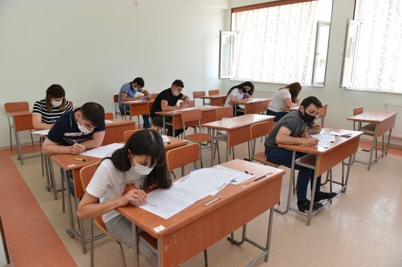 Bu gün 19 mindən çox abituriyent qəbul imtahanı verəcək