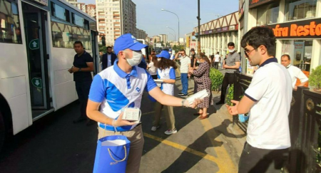 “Yoluxanlar arasında ağırlaşanların faizi azdırsa, heç bir qapanmaya, sərt tədbirlərə ehtiyac yoxdur” - Həkim