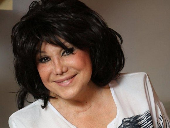 Flora Kərimovaya “Şərəf” ordeni və Prezidentin fərdi təqaüdü verilib - SƏRƏNCAM