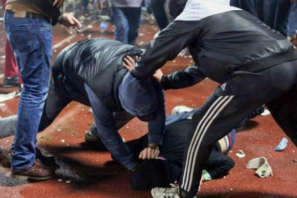 Bakıda tanınmış klubda mühafizəçi müştərini döyərək öldürüb