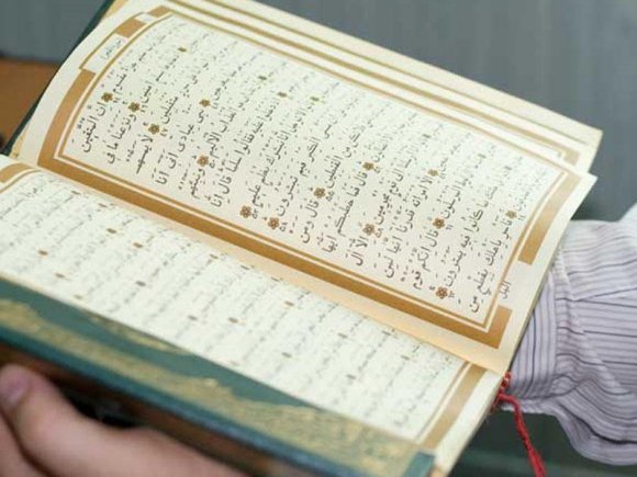 Özümüzdən razı olmamalıyıq