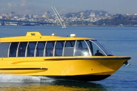 Dəniz taksiləri Bakı üçün alternativ nəqliyyat növü ola bilər