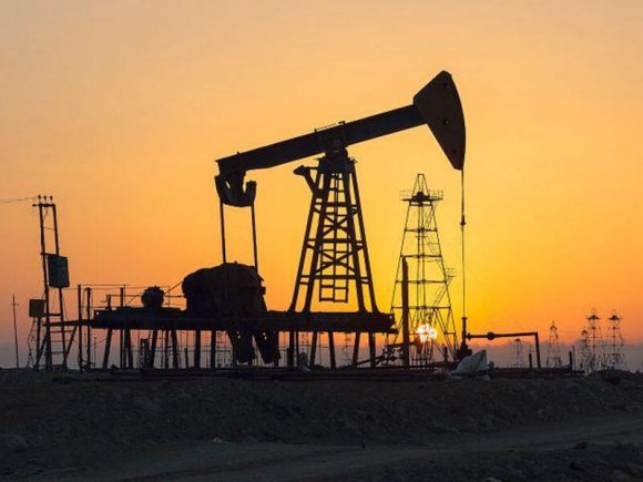 ABŞ Energetika Nazirliyi Azərbaycanda neft hasilatı ilə bağlı proqnozları qaldırıb