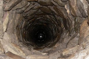 Masallıda bir nəfər özünü su quyusuna atdı