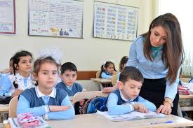 Bu gündən I-IV siniflərdə dərslər başlayır
