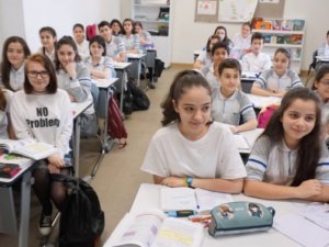 Bakıda koronavirusa görə orta məktəb bağlandı?