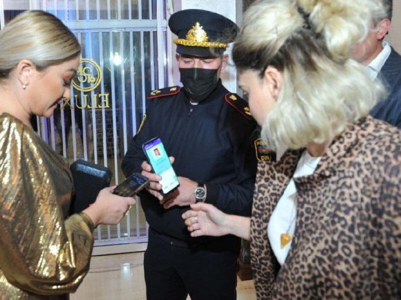 Polis Sevdanın toyunda reyd keçirdi - FOTO