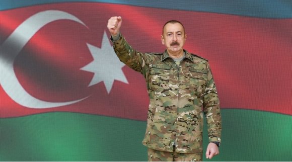 Xalqına başucalığı gətirən xoşbəxt lider!