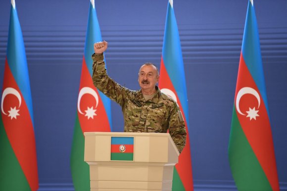 MÜZƏFFƏR ORDUMUZUN MÖHTƏŞƏM ZƏFƏRİ