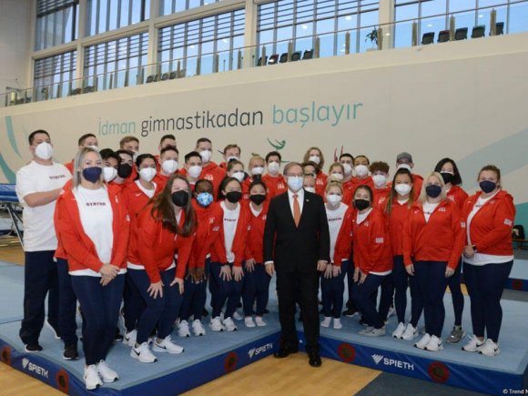 ABŞ səfiri Bakıda Milli Gimnastika Arenasında