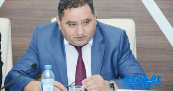 Daha bir deputat jurnalisti təhqir etdi - “Dana kimi böyürən” - FOTO