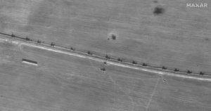 Yeni peyk şəkilləri: Belarusla Ukrayna sərhədlərinin yanında 150-yə yaxın helikopter