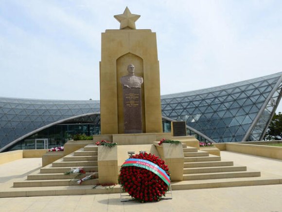 Azərbaycanda 9 May - faşizm üzərində Qələbə Günü qeyd olunur