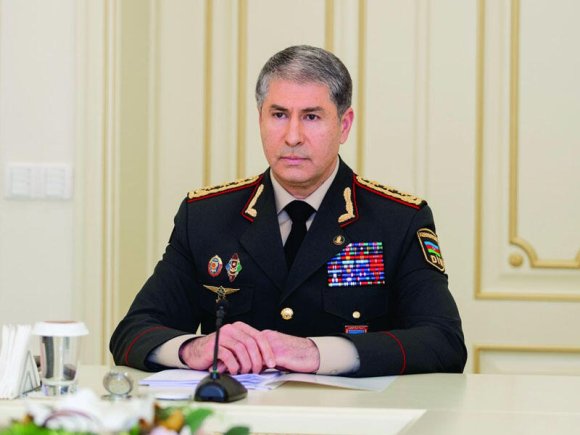 Vilayət Eyvazov polis rəisini vəzifəsindən azad etdi - FOTO