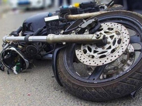 Neftçalada iki motosiklet toqquşdu, xəsarət alanlar var