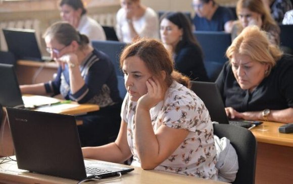 Bu şəxslər testdən keçmədən dövlət qulluğu üçün müsahibəyə buraxıla bilər