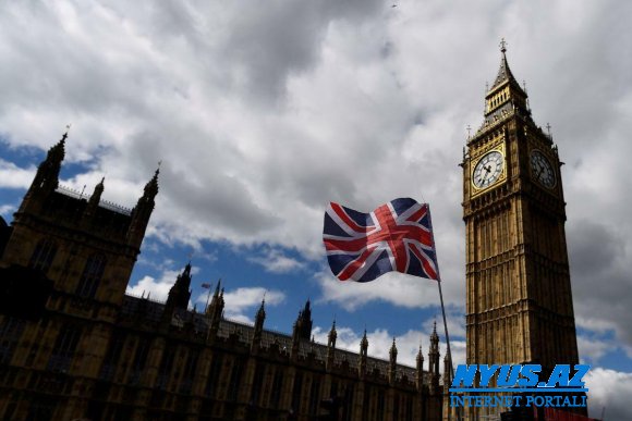 Britaniya daha 6 rusiyalını cəzalandırdı