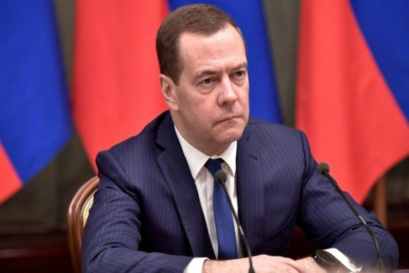 Medvedev Ukraynaya xəbərdarlıq edib