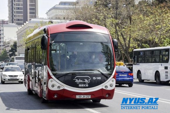 28 avtobus gecikir