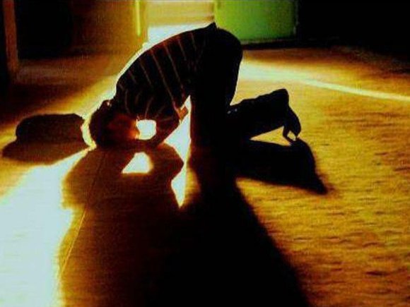Gündəlik namazlarda bu işlərə diqqət edək