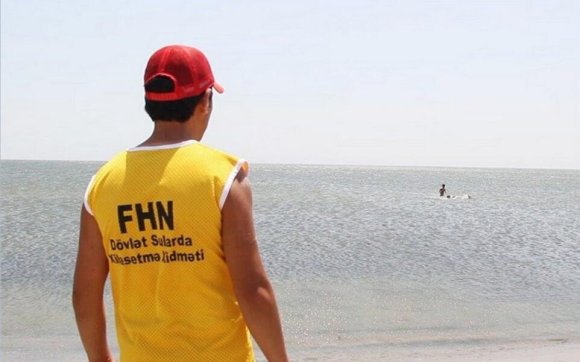 FHN əməkdaşları dənizdə batan 3 nəfəri xilas edib