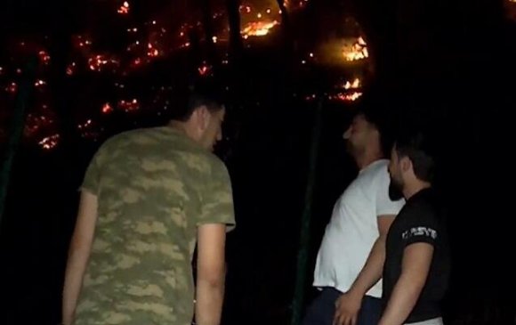 Şabrandakı yanğının söndürülməsinə hotel işçiləri də kömək edir