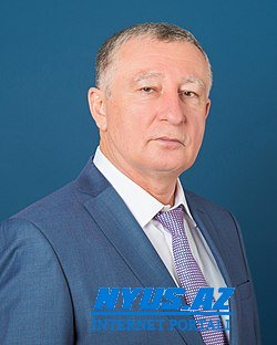 Yol polisi “prava”sız avtomobil idarə edən deputatı saxladı-Mübahisə düşdü!-VİDEO