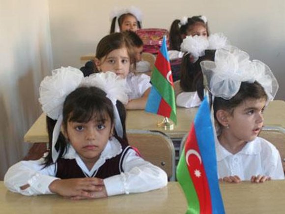 Bu gün Azərbaycanda yeni dərs ili başlayır