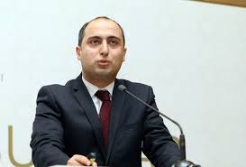 Şəhidin adını daşıyan orta məktəbdə ACINACAQLI MƏNZƏRƏ - Valideynlər dərdlərini KİMƏ DESİNLƏR?
