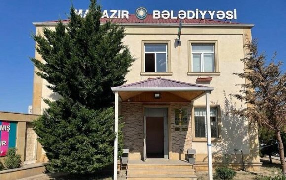 Vəzifəli şəxsə xəsarət yetirilib - Təfərrüat