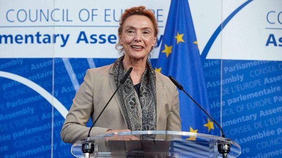 "Azərbaycan və Ermənistan liderləri arasında keçirilən görüşləri alqışlayırıq"