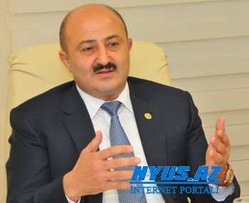 Nəsimi İH-nin məmuru rüşvəti necə nağdlaşdırır? - ŞOK SƏS YAZISI