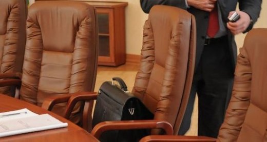 Direktor və oğlunun "Azəravtoyol" MƏCARALARI - VİDEO