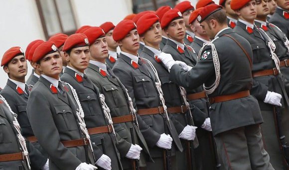Avstriya Vyanadakı səfirliklərin təhlükəsizliyini gücləndirib