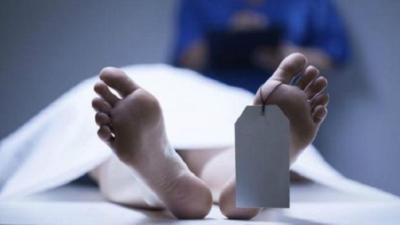 Azərbaycanda avtomobildən yıxılan qadın ÖLDÜ