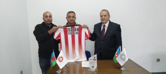 1-ci Liqada mübarizə aparan  " İrəvan " Futbol Klubu Futbol Akademiyasını da gücləndirnəkdədir.