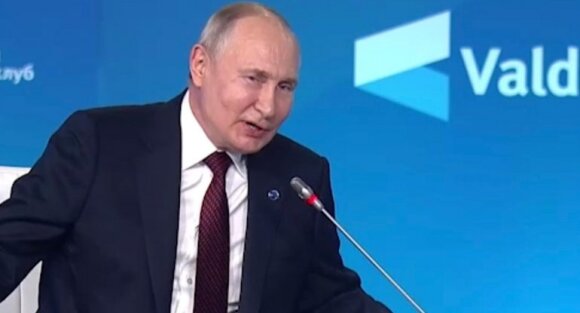 Yazarlar Putin xəyanət ittihamına gülə-gülə "inək" məsəli ilə cavab verdi - VİDEO