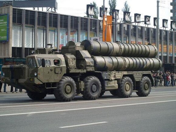 Rusiya bu ölkəyə S-300-lər göndərdi