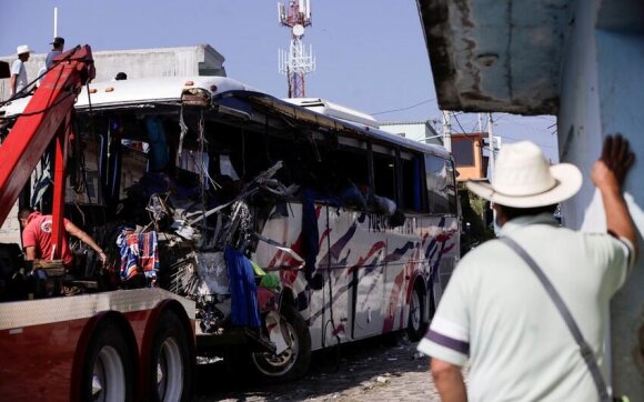 Meksikada yol qəzasında 19 nəfər öldü