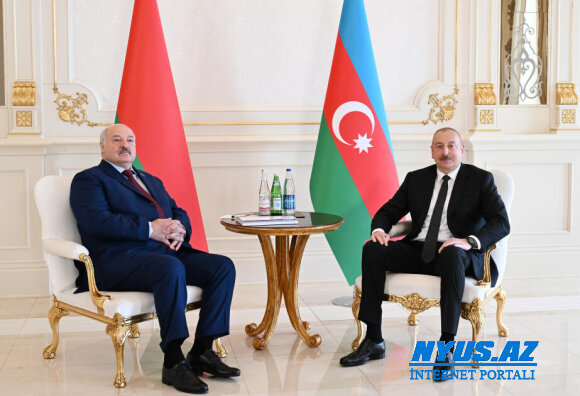 Azərbaycan və Belarus prezidentlərinin təkbətək görüşü başlayıb