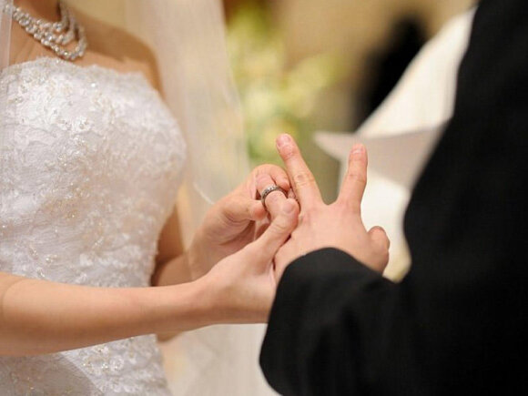 Bakıda bəy gəlini nikah masasında tərk etdi