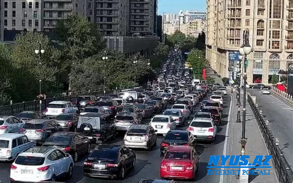Bakının bir sıra yollarında tıxac müşahidə olunur