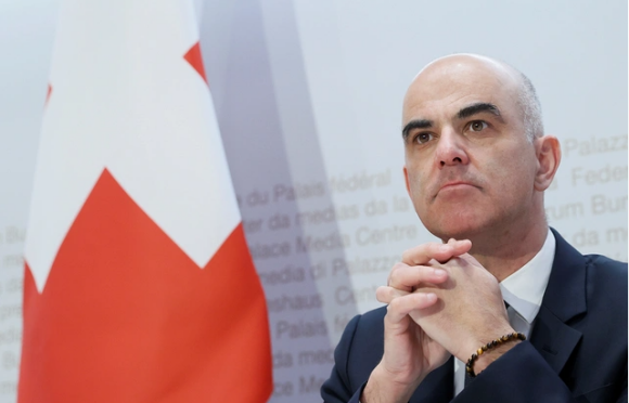 İsveçrənin keçmiş prezidenti Avropa Şurasının yeni baş katibi oldu
