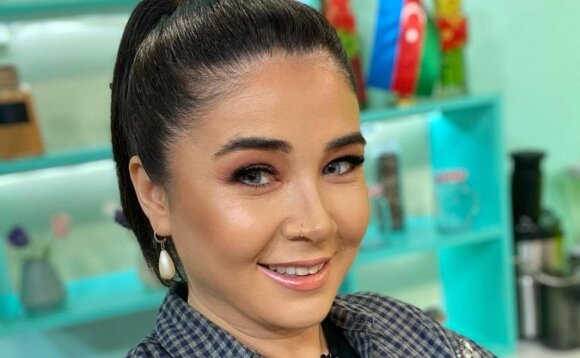 Elnarə Xəlilova "Xalq artisti" olmaq istəyir