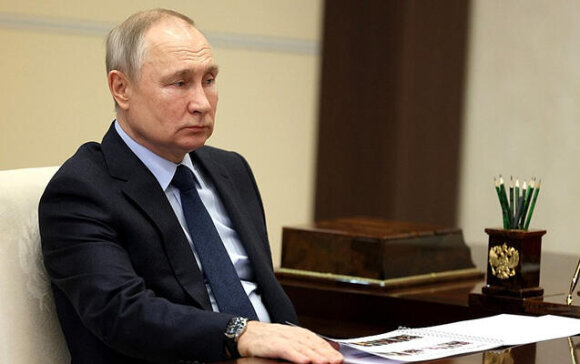 İstanbul bazası əsasında danışıqlara hazırıq - Putin