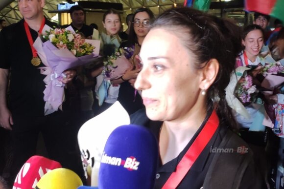 Aygün Eynullayeva: “Himnimiz səslənəndə Ermənistan millisi bizi ayaqüstə alqışlayırdı”